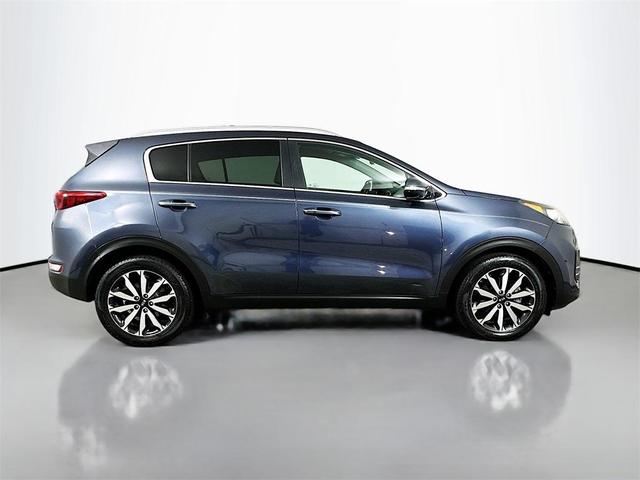Photo of 2019 Pacific Blue Kia Sportage