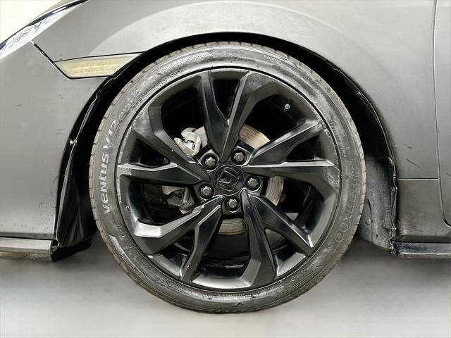 Photo of 2017 Crystal Black Pearl Honda Civic