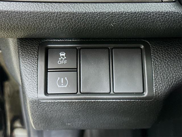 Photo of 2017 Crystal Black Pearl Honda Civic
