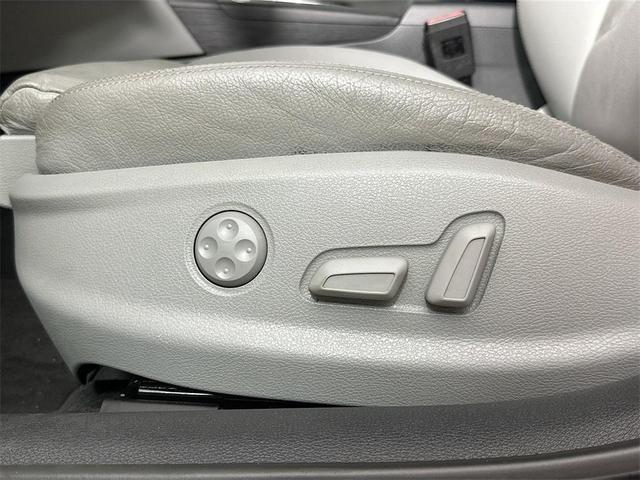 Photo of 2018 Ibis White Audi A3 e-tron