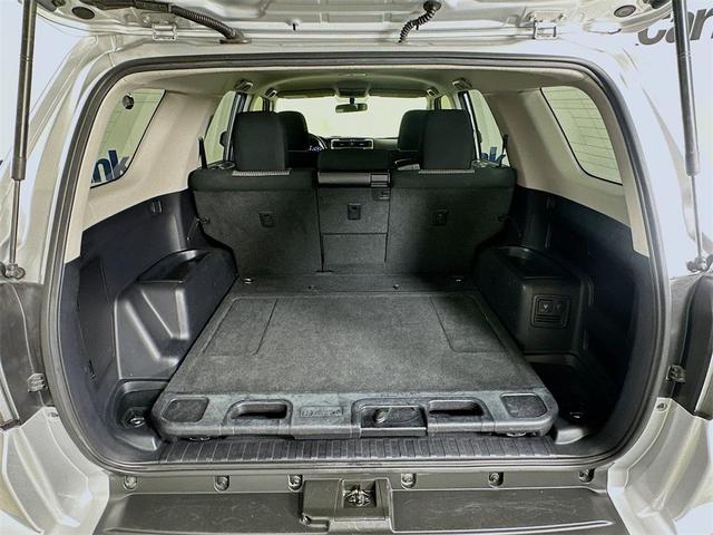 Photo of 2015 Classic Silver Metallic Toyota 4Runner