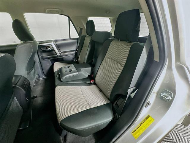 Photo of 2015 Classic Silver Metallic Toyota 4Runner