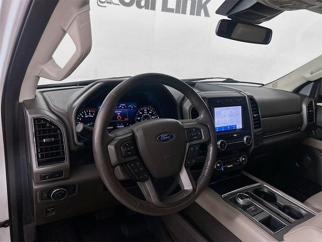 Photo of 2020 White Ford Expedition