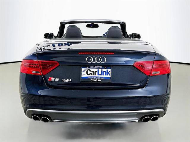 Photo of 2014 Moonlight Blue Metallic/Black Roof Audi S5