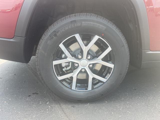 Photo of 2025 Velvet Red Pearlcoat Jeep Grand Cherokee L
