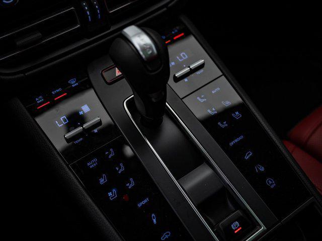 Photo of 2025 Dolomite Porsche Macan