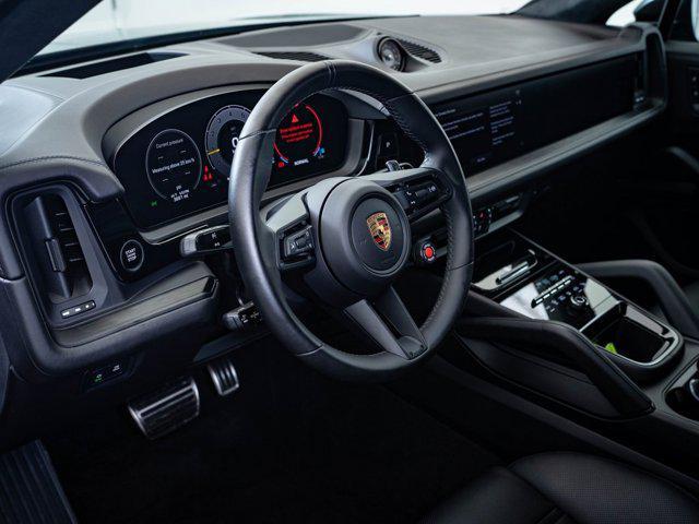 Photo of 2024 Black Porsche Cayenne