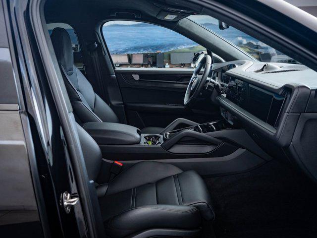 Photo of 2024 Black Porsche Cayenne