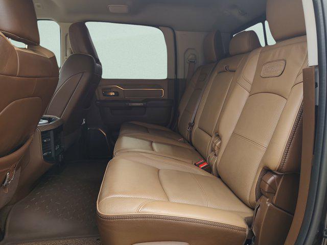 Photo of 2023 Diamond Black Crystal Pearlcoat RAM 3500