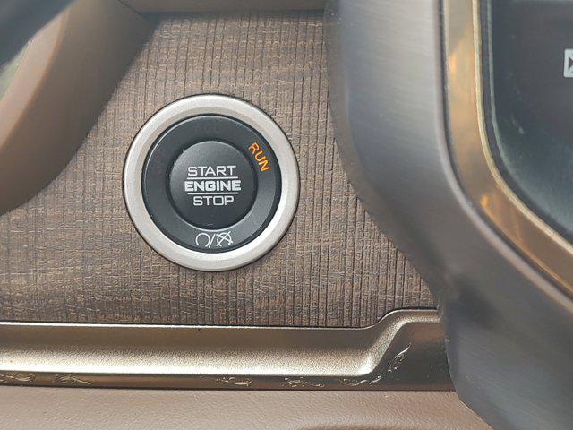 Photo of 2023 Diamond Black Crystal Pearlcoat RAM 3500