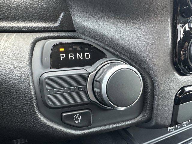 Photo of 2025 Granite Crystal Metallic Clearcoat RAM 1500