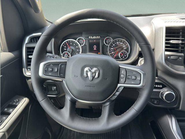 Photo of 2025 Granite Crystal Metallic Clearcoat RAM 1500