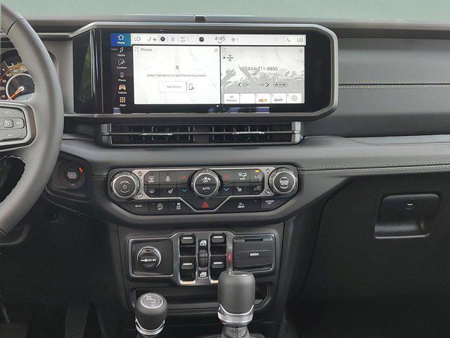 Photo of 2025 Black Clearcoat Jeep Gladiator