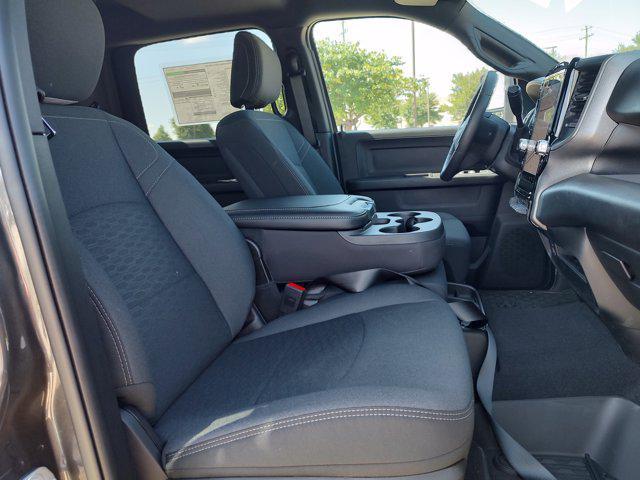 Photo of 2025 Granite Crystal Metallic Clearcoat RAM 2500