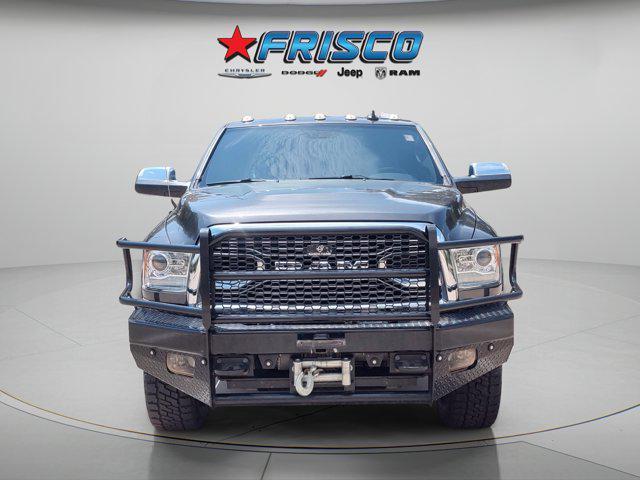 Photo of 2017 Granite Crystal Metallic Clearcoat RAM 3500
