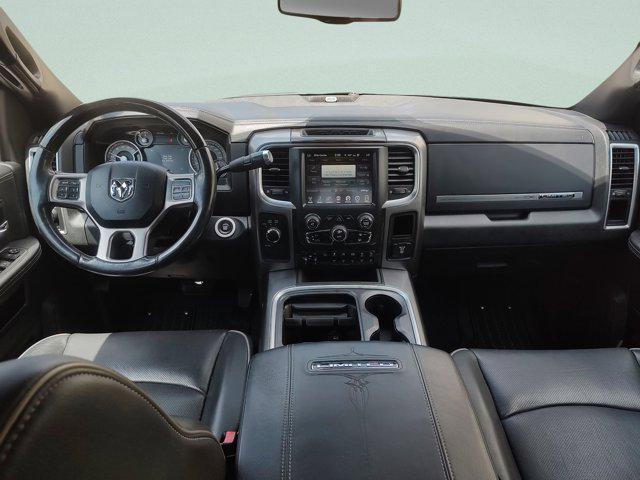 Photo of 2017 Granite Crystal Metallic Clearcoat RAM 3500