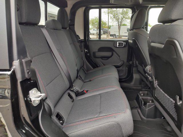 Photo of 2025 Black Clearcoat Jeep Gladiator