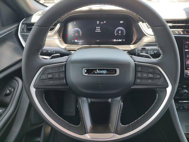 Photo of 2025 Baltic Gray Metallic Clearcoat Jeep Grand Cherokee