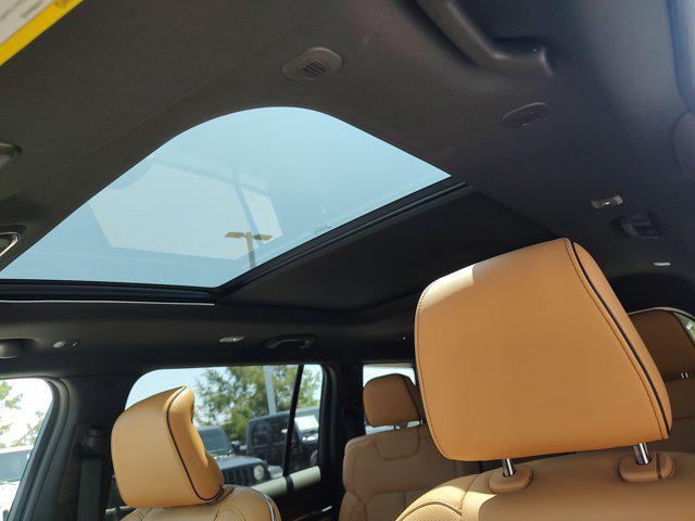 Photo of 2025 Velvet Red Pearlcoat Jeep Grand Cherokee L