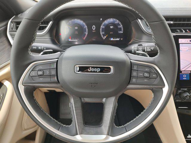 Photo of 2025 Velvet Red Pearlcoat Jeep Grand Cherokee L