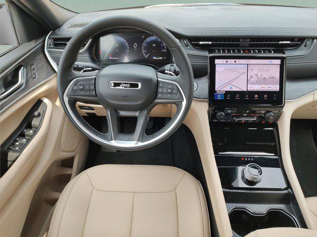 Photo of 2025 Velvet Red Pearlcoat Jeep Grand Cherokee L