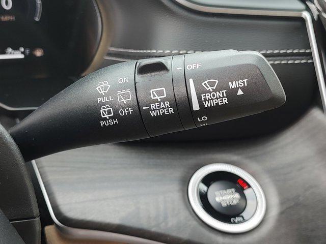 Photo of 2025 Velvet Red Pearlcoat Jeep Grand Cherokee L