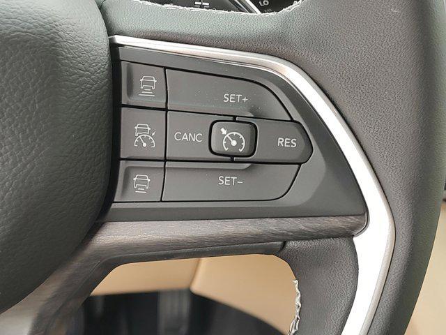 Photo of 2025 Velvet Red Pearlcoat Jeep Grand Cherokee L