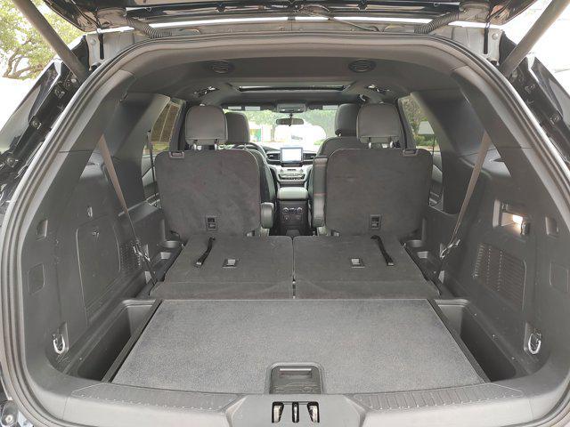 Photo of 2023 AGATE BLACK METALLIC Ford Explorer
