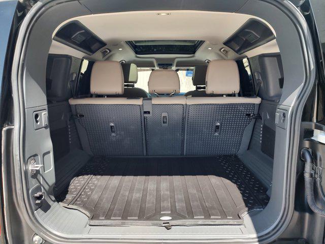 Photo of 2024 Fuji White Land Rover Defender