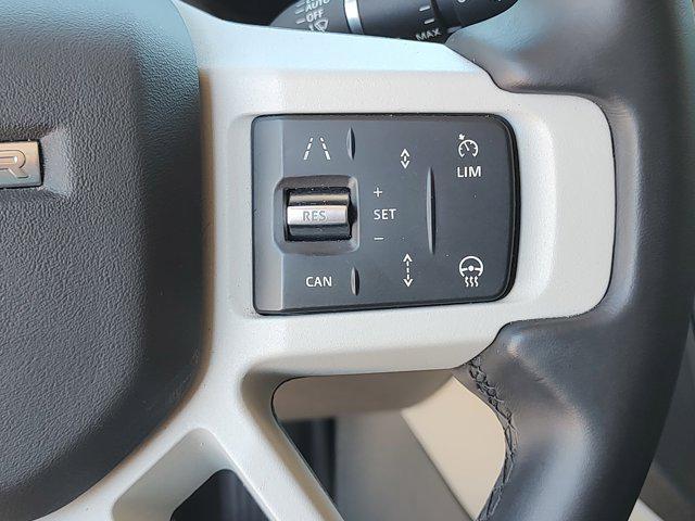 Photo of 2024 Fuji White Land Rover Defender