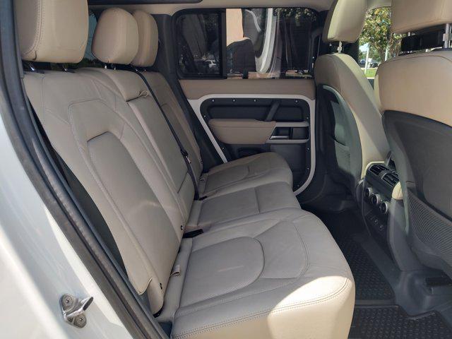Photo of 2024 Fuji White Land Rover Defender