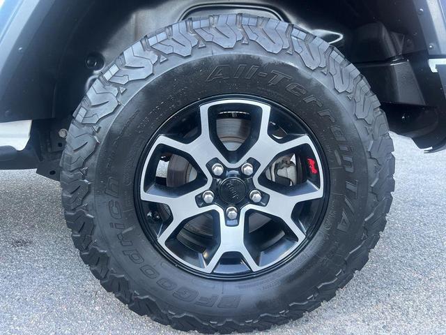 Photo of 2021 Bright White Clearcoat Jeep Wrangler Unlimited
