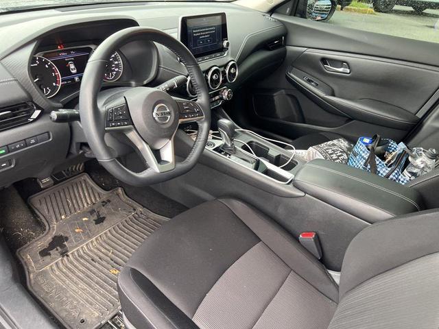 Photo of 2023 Gun Metallic Nissan Sentra