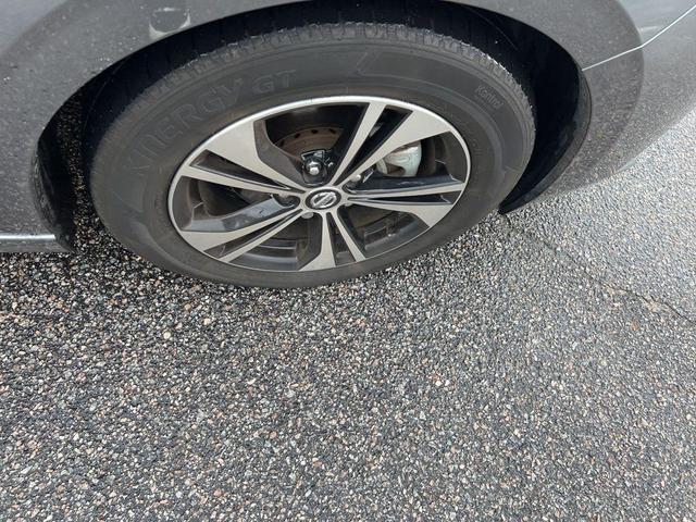 Photo of 2023 Gun Metallic Nissan Sentra
