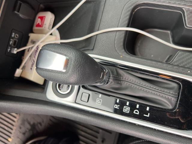 Photo of 2023 Gun Metallic Nissan Sentra