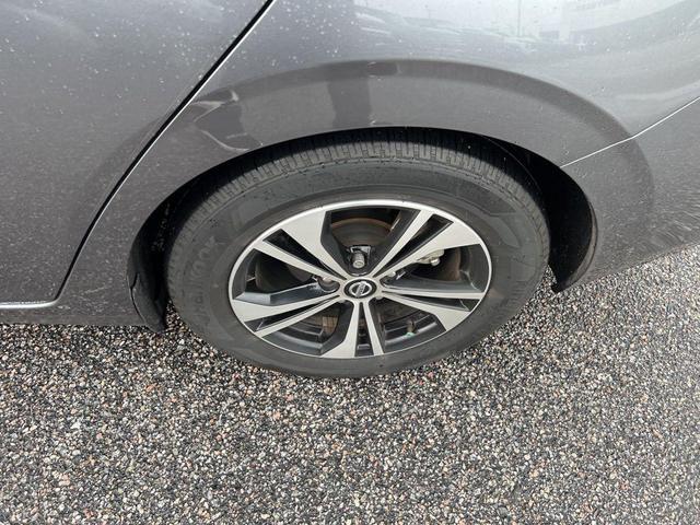 Photo of 2023 Gun Metallic Nissan Sentra