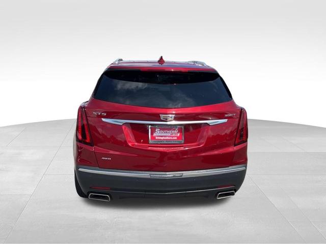 Photo of 2022 Infrared Tintcoat Cadillac XT5