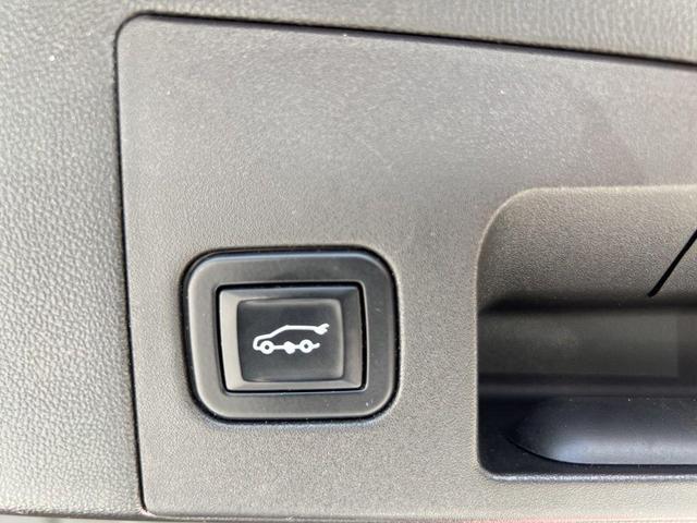 Photo of 2022 Infrared Tintcoat Cadillac XT5