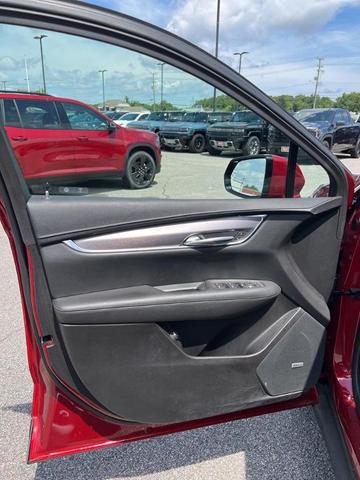 Photo of 2022 Infrared Tintcoat Cadillac XT5