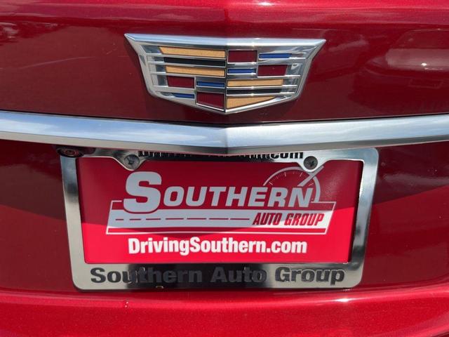 Photo of 2022 Infrared Tintcoat Cadillac XT5