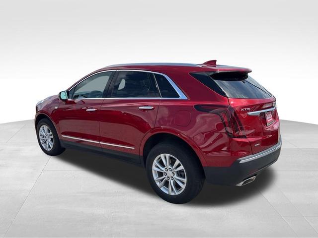Photo of 2022 Infrared Tintcoat Cadillac XT5
