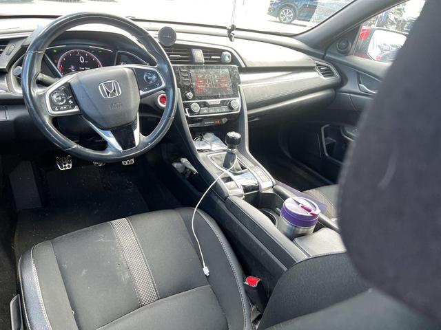 Photo of 2019 Red Honda Civic