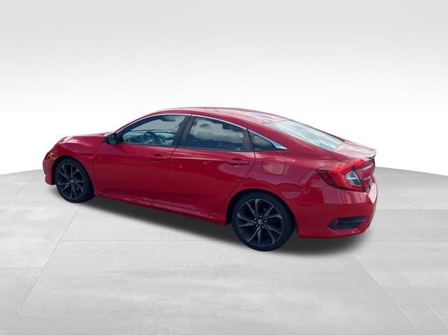 Photo of 2019 Red Honda Civic