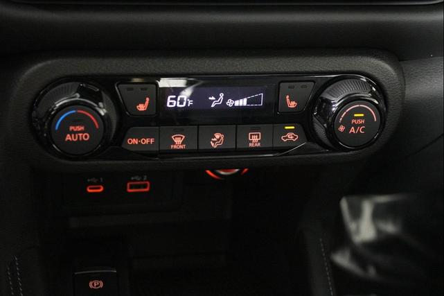 Photo of 2023 Gray/Super Black Nissan Kicks