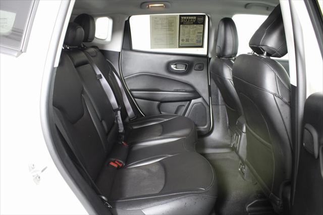Photo of 2021 White Clearcoat Jeep Compass