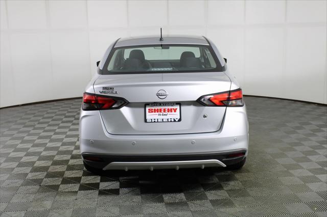 Photo of 2025 Brilliant Silver Metallic Nissan Versa