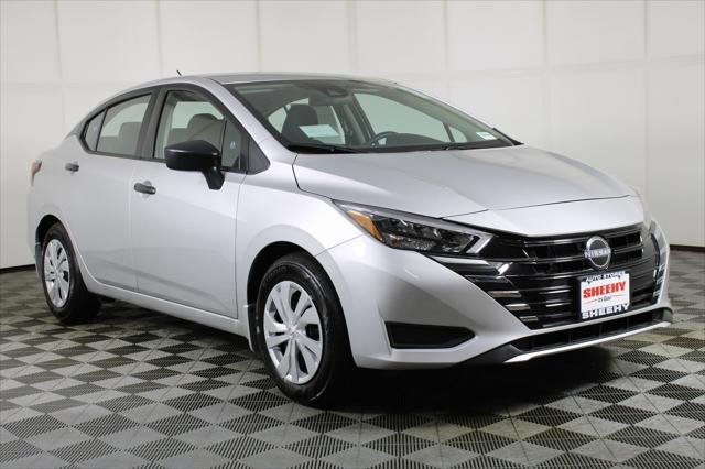 Photo of 2025 Brilliant Silver Metallic Nissan Versa
