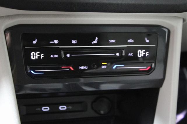 Photo of 2023 Atlantic Blue Metallic Volkswagen Tiguan