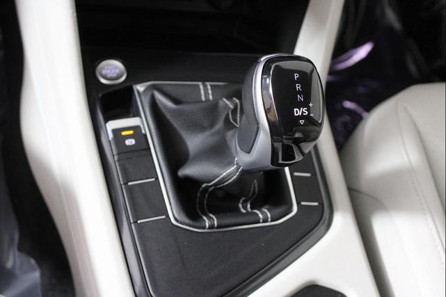 Photo of 2023 Atlantic Blue Metallic Volkswagen Tiguan