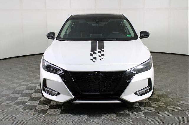 Photo of 2023 Aspen White Tricoat/Super Black Nissan Sentra